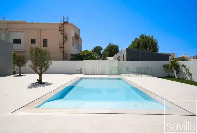 156088371 - Property Image 2