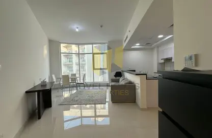 Apartment - 1 Bedroom - 2 Bathrooms for rent in Viridis C - Viridis Residence and Hotel Apartments - Damac Hills 2 - Dubai Apartment - 1 Bedroom - 2 Bathrooms for rent in Viridis C - Viridis Residence and Hotel Apartments - Damac Hills 2 - Dubai