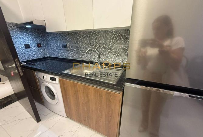 69515813 - صورة العقار 3