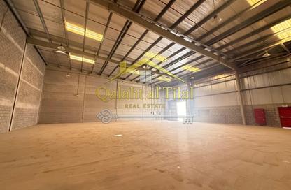 Warehouse - Studio for rent in Emirates Industrial City - Sharjah