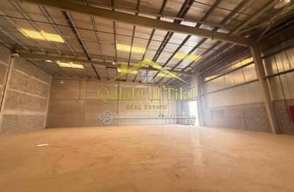 Warehouse - Studio for rent in Emirates Industrial City - Sharjah