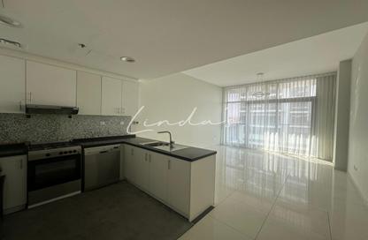Apartment - 1 - 2 for rent in Golf Promenade 3B - Golf Promenade 3 - Golf Town - Damac Hills - Dubai