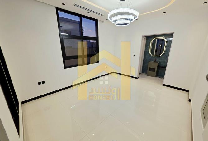 70284378 - Property Image 3