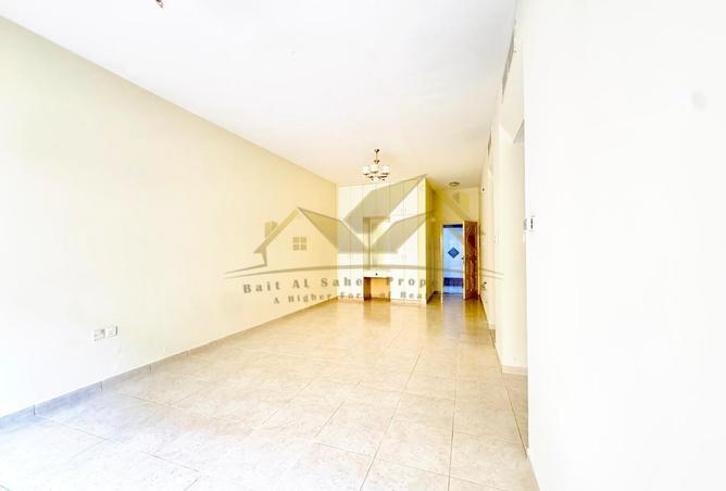 81964431 - Property Image 2