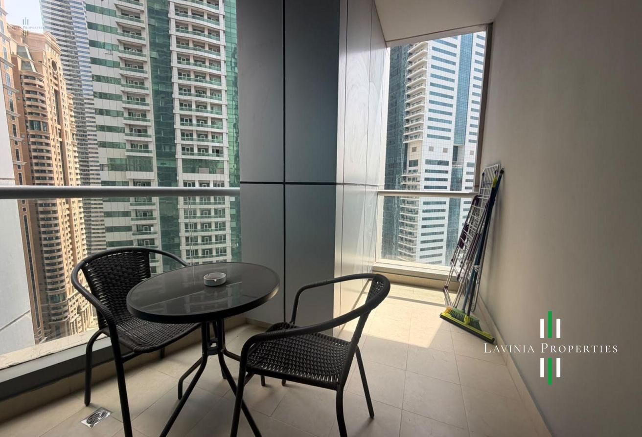 SPACIOUS 2BHK | WELL-MAINTAINED | PRIME LOCATION photo 18