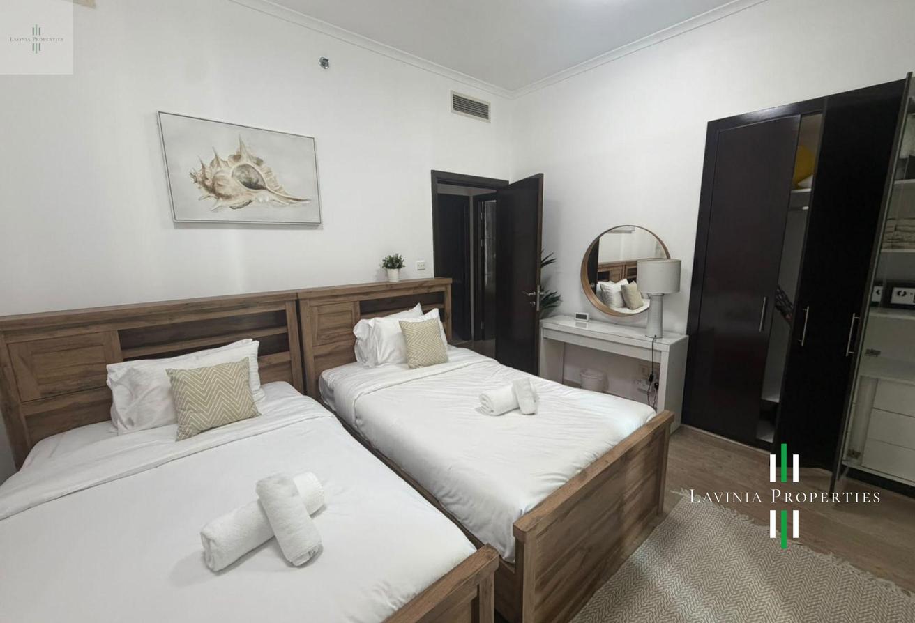 SPACIOUS 2BHK | WELL-MAINTAINED | PRIME LOCATION photo 11