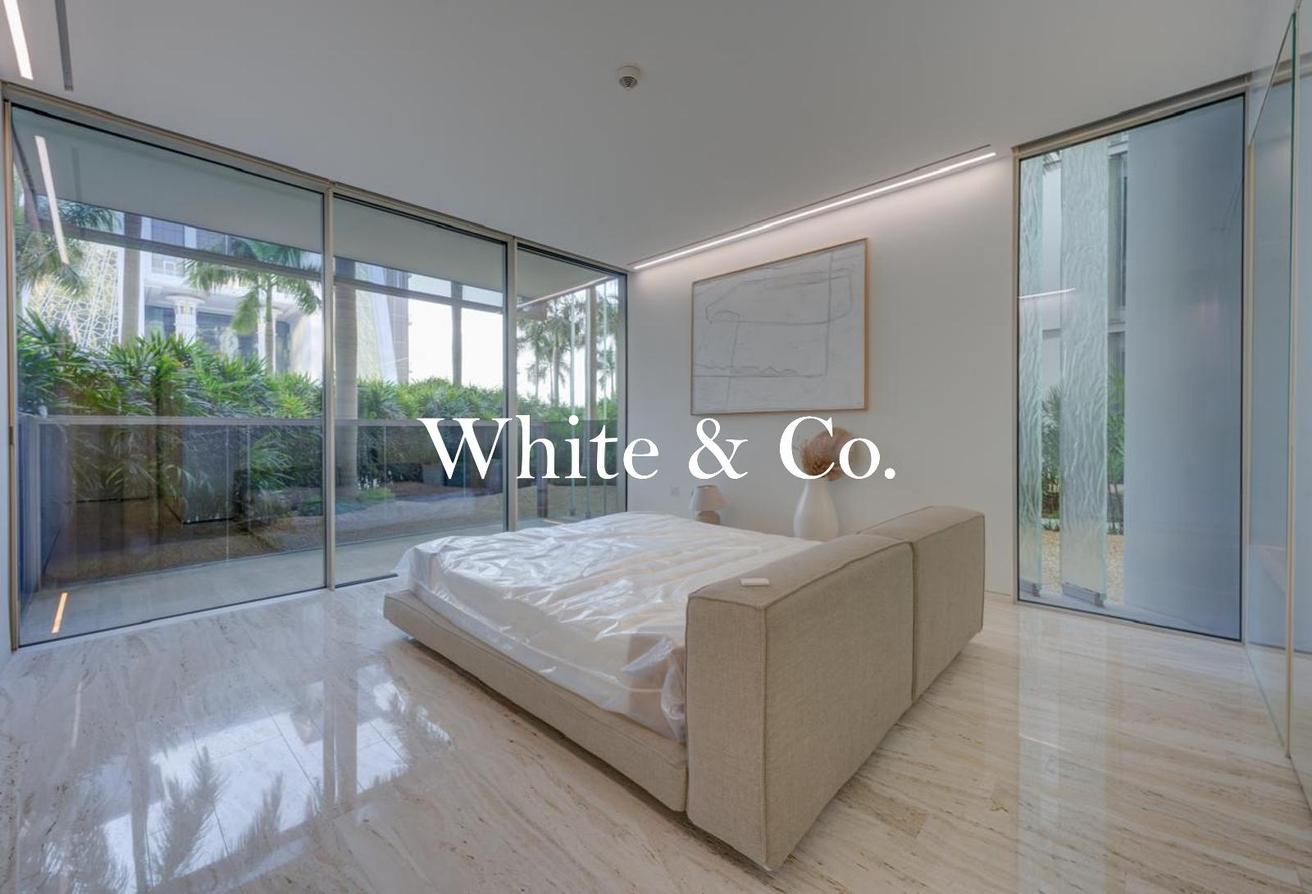 Luxury | Spacious | Upgraded 2 Bedrooms photo 7