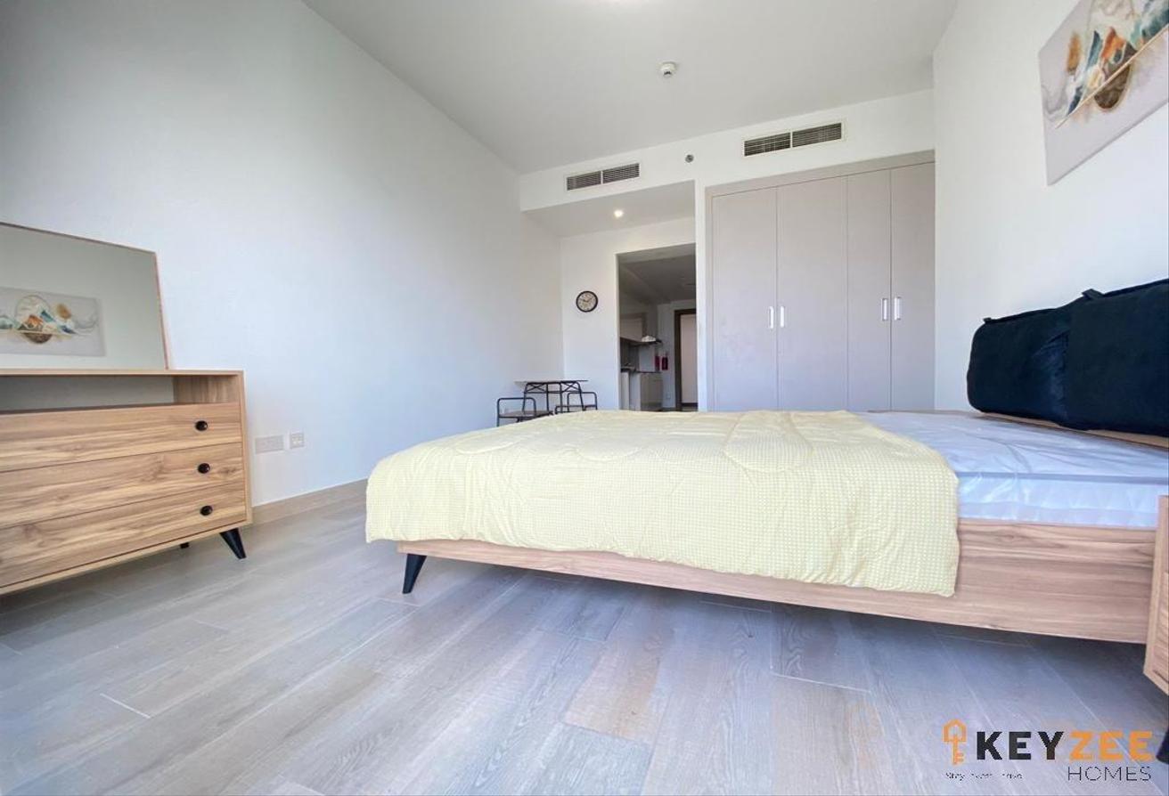 Spacious Studio | Unfurnished | Prime JVC Location I Monthly available photo 4
