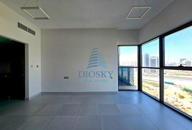 84909197 - Property Main Image