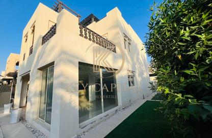 Villa - 5 Bedrooms - 6 Bathrooms for sale in Al Hamra Village Villas - Al Hamra Village - Ras Al Khaimah