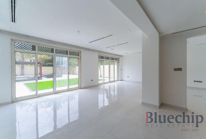 135601925 - Property Image 3