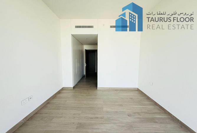 62409707 - Property Image 3