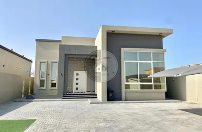 Villa - 2 Bedrooms - 3 Bathrooms for rent in Al Marsa - Al Jazirah Al Hamra - Al Hamra Village - Ras Al Khaimah
