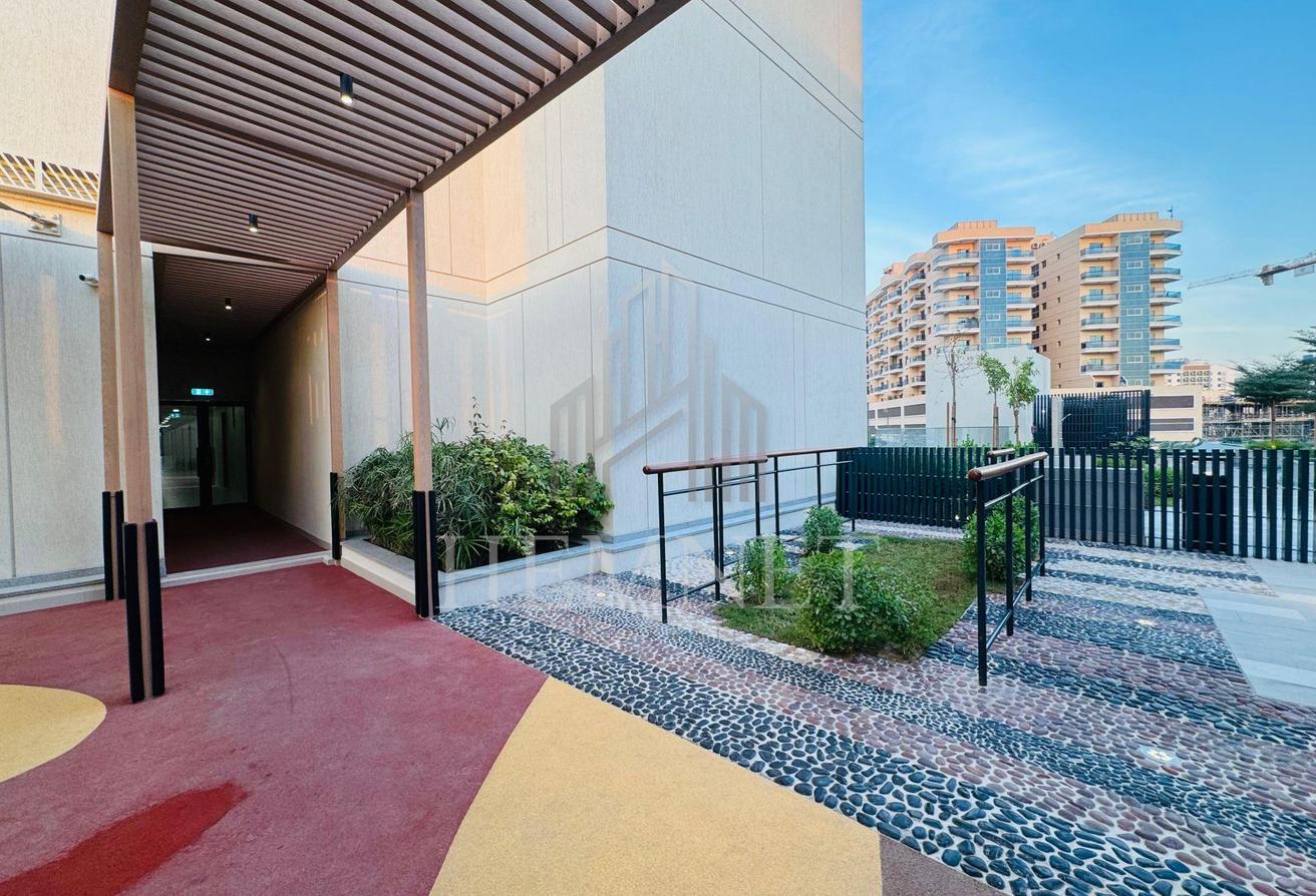 Multiple Payments | Vacant | Garden View photo 24