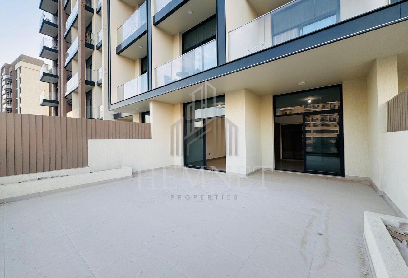 Multiple Payments | Vacant | Garden View photo 8