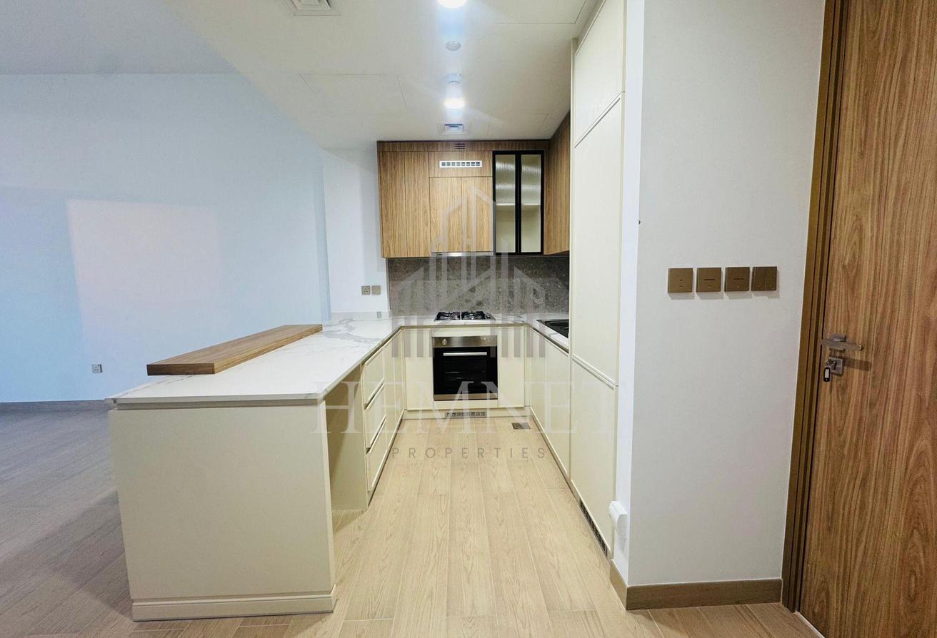 Multiple Payments | Vacant | Garden View photo 3