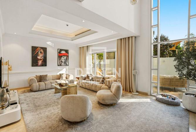 73114685 - Property Image 3