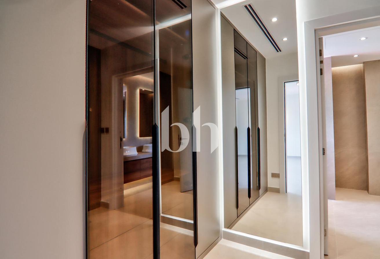Fully Upgraded | 4 En-Suite Bedrooms | Pool photo 28