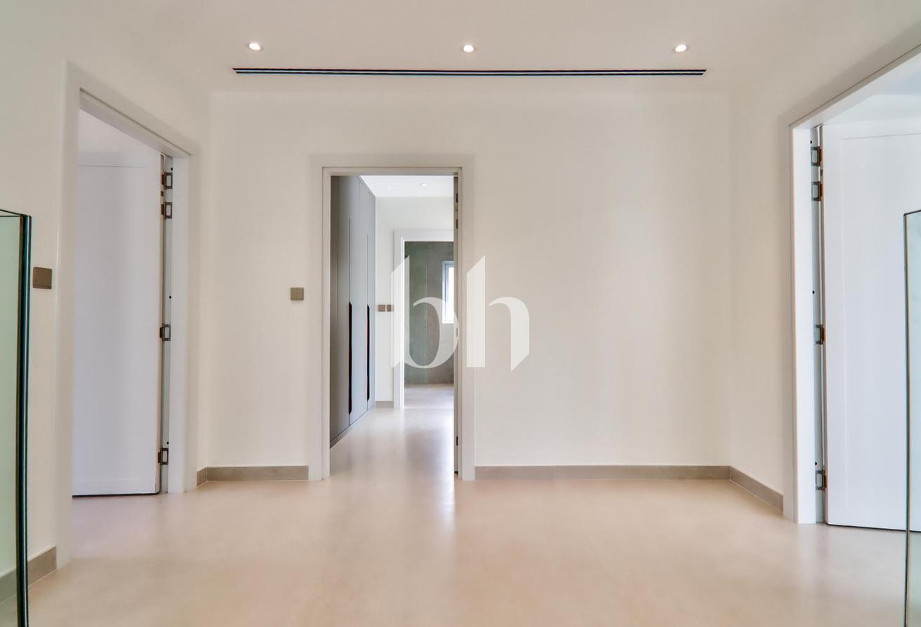 Fully Upgraded | 4 En-Suite Bedrooms | Pool photo 16