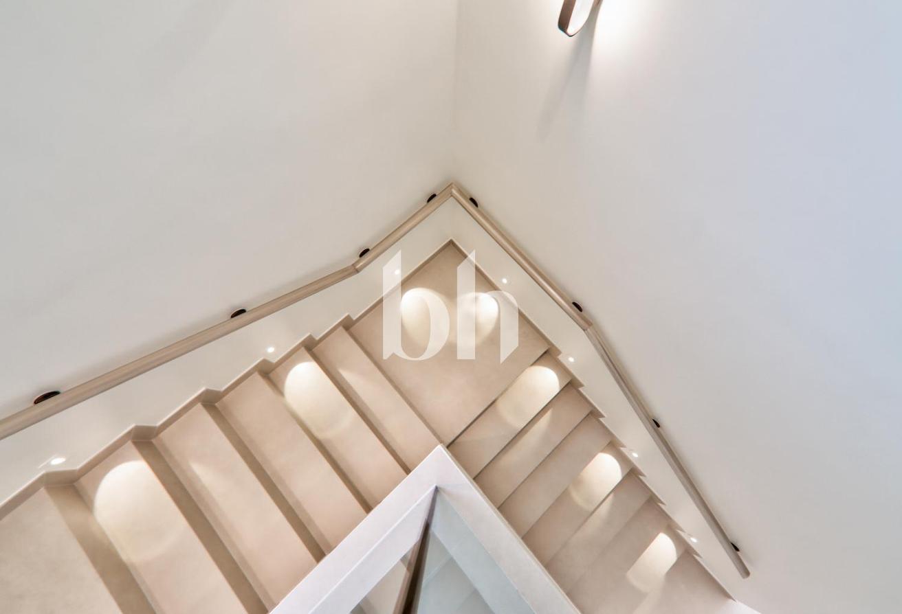 Fully Upgraded | 4 En-Suite Bedrooms | Pool photo 15