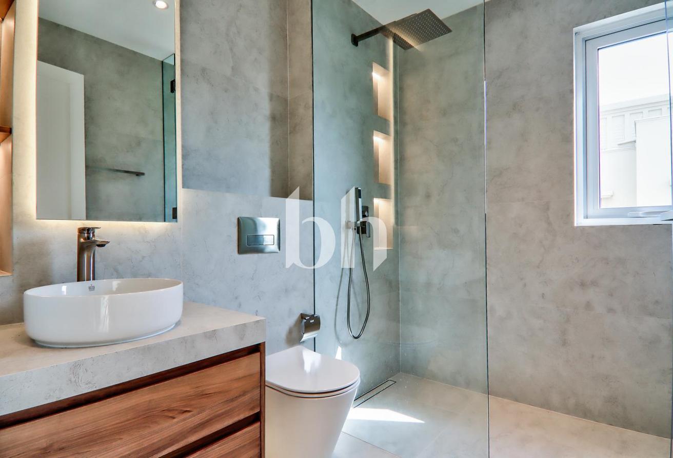 Fully Upgraded | 4 En-Suite Bedrooms | Pool photo 24
