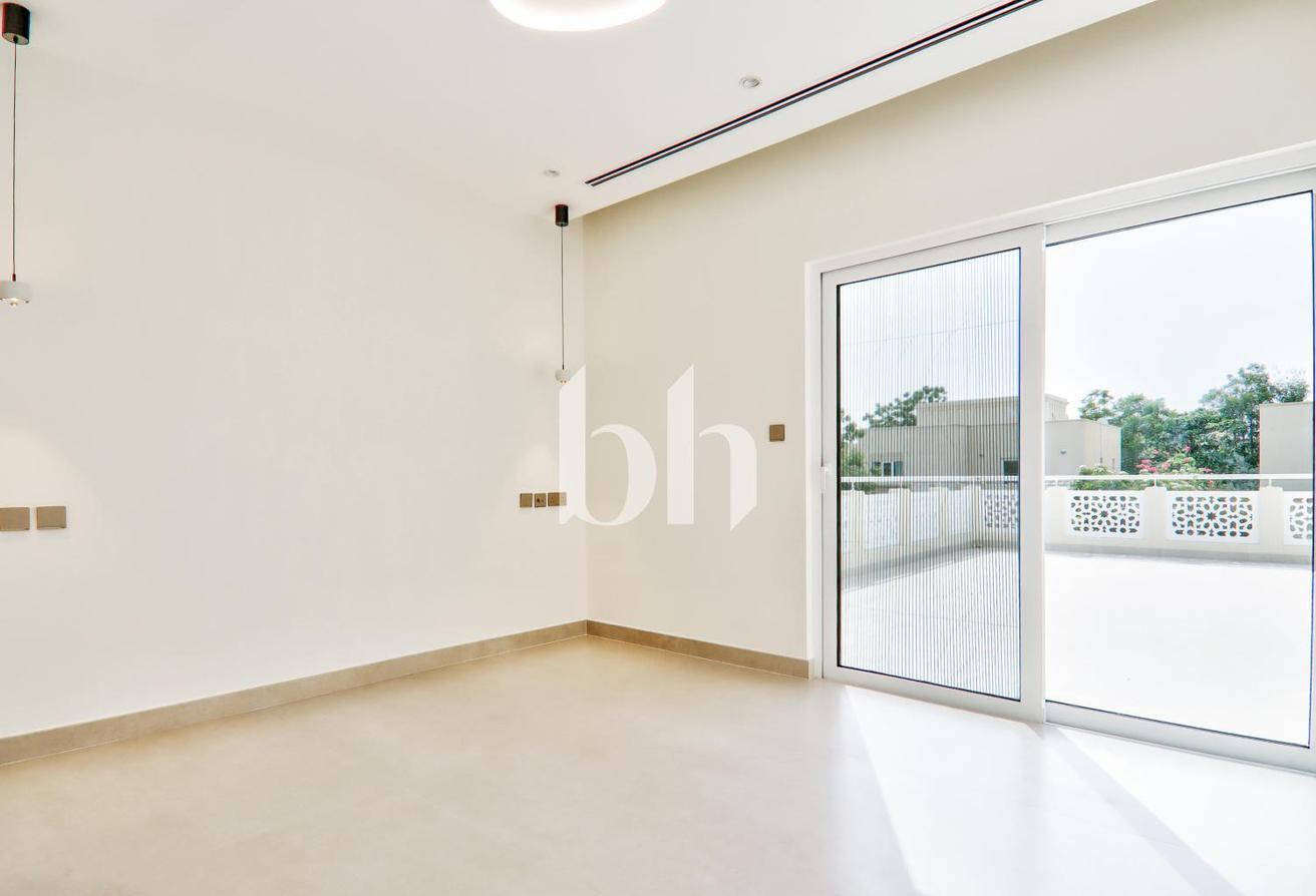 Fully Upgraded | 4 En-Suite Bedrooms | Pool photo 22