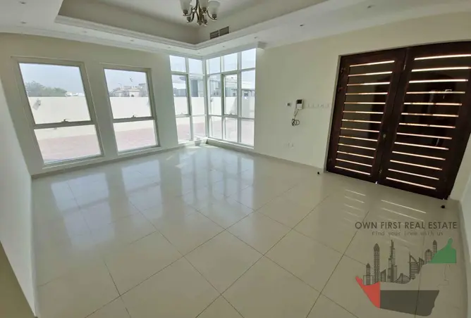 142373005 - Property Image 3