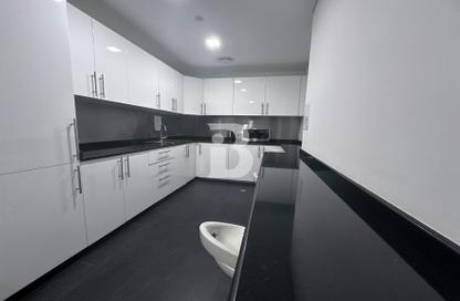 Office Space - Studio - 1 Bathroom for rent in North Tower - Emirates Financial Towers - DIFC - Dubai