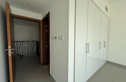 Duplex - 3 - 2 for rent in C10 Tower - Najmat Abu Dhabi - Al Reem Island - Abu Dhabi