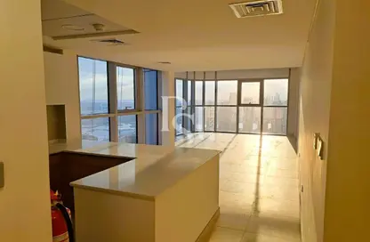Apartment - 2 Bedrooms - 4 Bathrooms for rent in Radiant Square - City Of Lights - Al Reem Island - Abu Dhabi