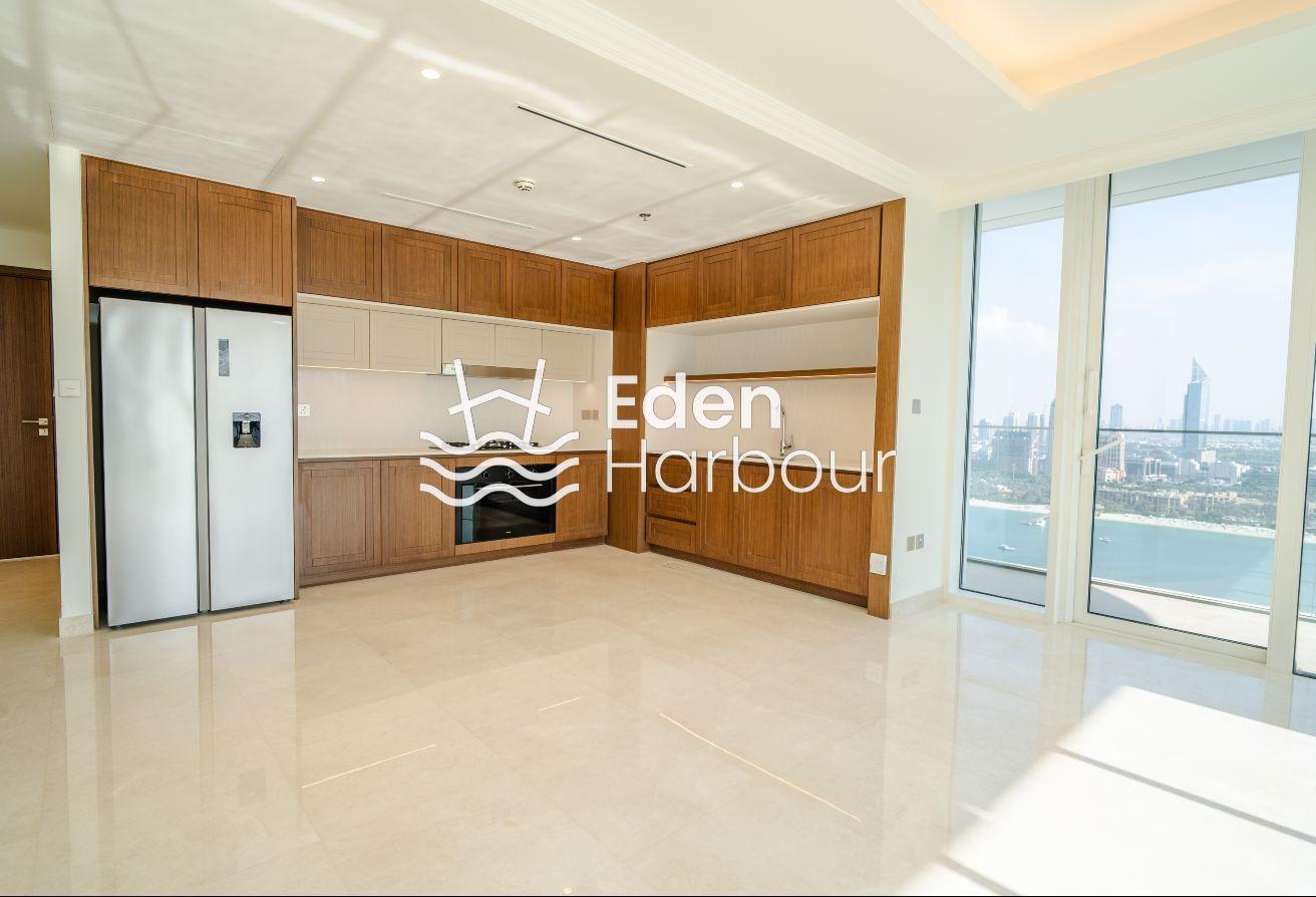 FULL MARINA VIEWS | HIGH FLOOR | CORNER photo 2
