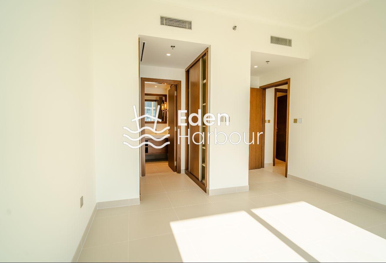 FULL MARINA VIEWS | HIGH FLOOR | CORNER photo 16