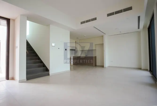 112762258 - Property Image 2