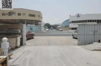 Warehouse - Studio - 2 Bathrooms for sale in Industrial Area 17 - Sharjah Industrial Area - Sharjah