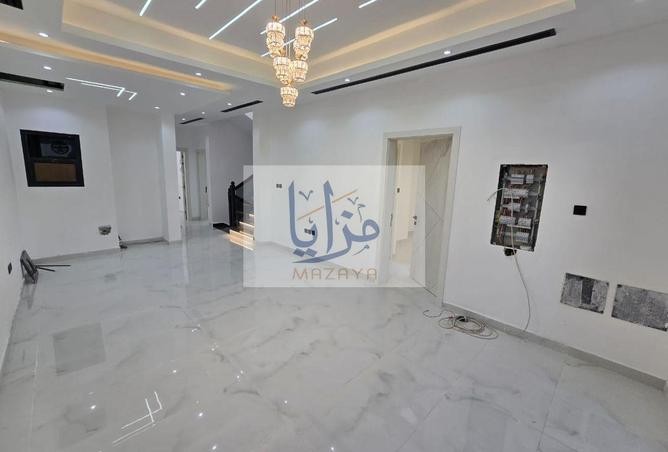90079307 - Property Image 2