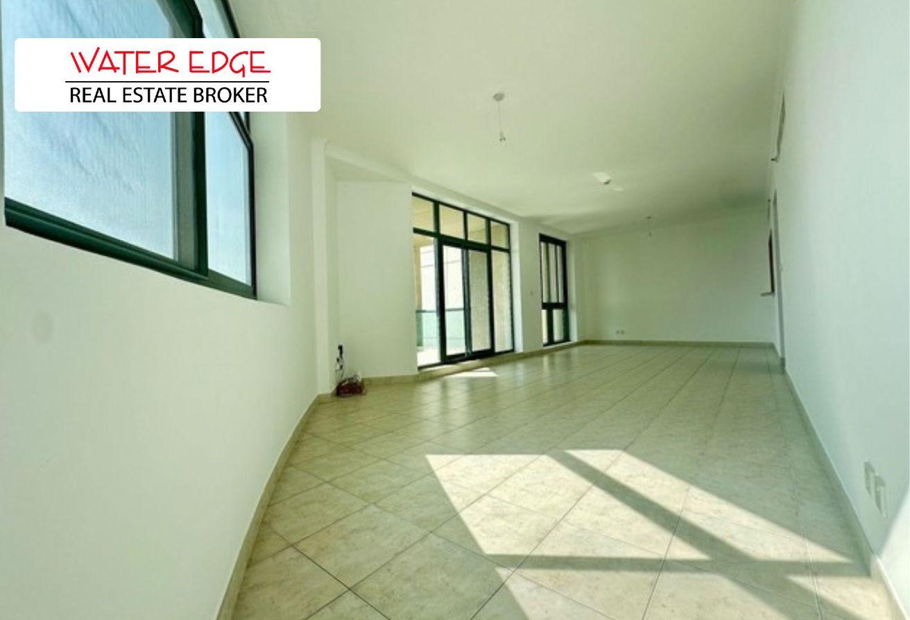 Spacious 2BR | Immaculate Condition | Golf View photo 5