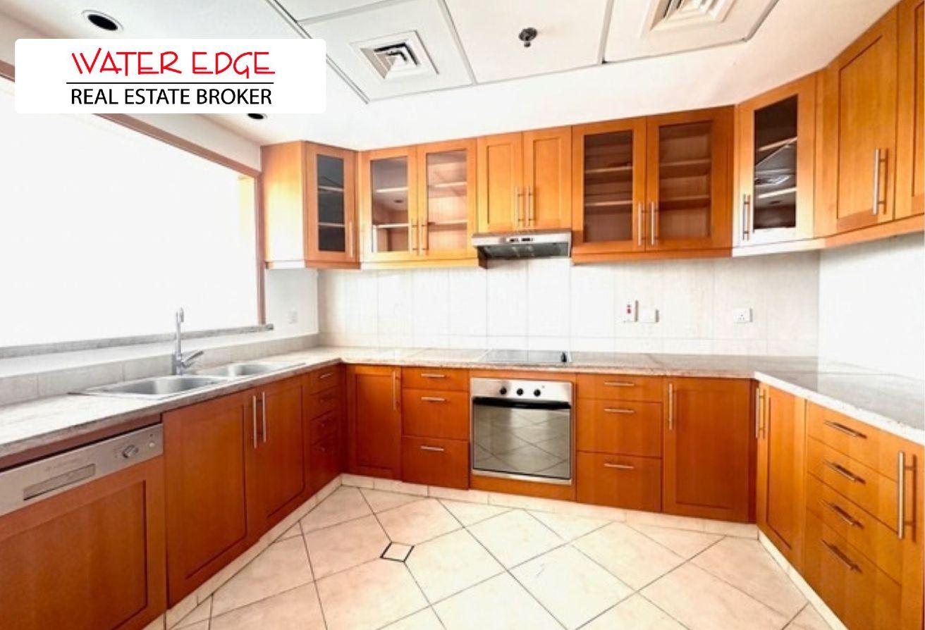 Spacious 2BR | Immaculate Condition | Golf View photo 7