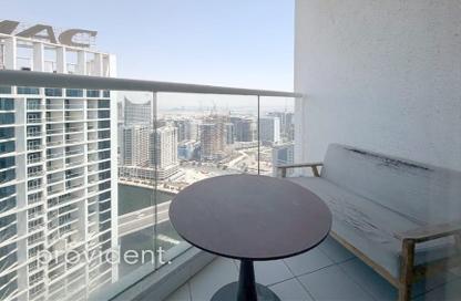 Apartment - Studio - 1 for rent in Damac Maison Prive A - Damac Maison Prive - Business Bay - Dubai