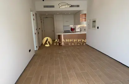 شقة - غرفة نوم - 1 حمام للايجار في مساكن الارتفاع - منطقة 16 - قرية جميرا الدائرية - دبي