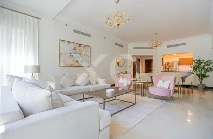 Apartment - 2 Bedrooms - 3 Bathrooms for rent in Golden Mile 10 - Golden Mile - Palm Jumeirah - Dubai