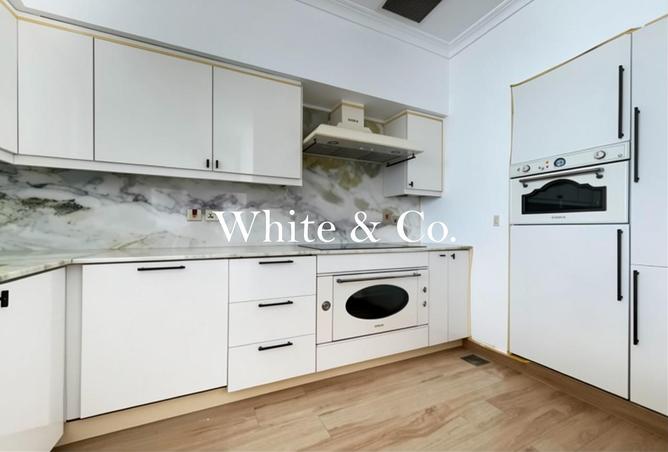112282027 - Property Image 3
