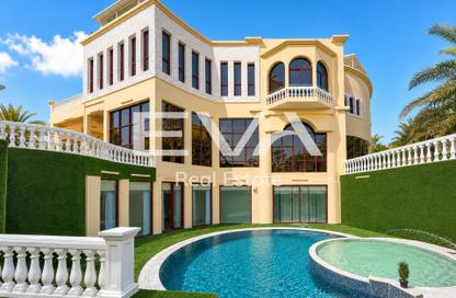 Villa - 7+ - 7+ for rent in Sector E - Emirates Hills - Dubai