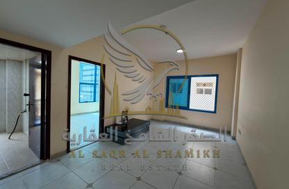 Apartment - 1 Bedroom - 1 Bathroom for rent in Al Majaz 1 - Al Majaz - Sharjah Apartment - 1 Bedroom - 1 Bathroom for rent in Al Majaz 1 - Al Majaz - Sharjah