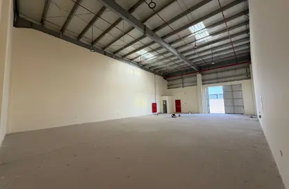 Warehouse - Studio - 1 Bathroom for rent in Al Sajaa Industrial - Al Sajaa - Sharjah