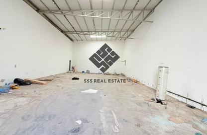 Warehouse - Studio - 1 Bathroom for rent in Umm Al Thuoob - Umm Al Quwain