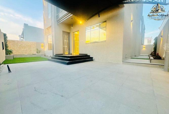 72306326 - Property Image 2