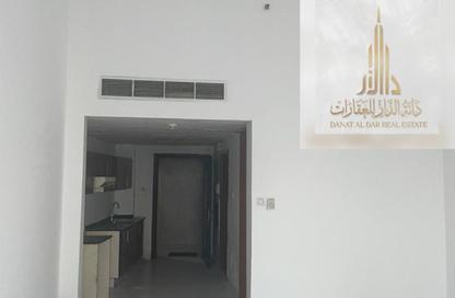 Apartment - Studio - 1 Bathroom for rent in Falcon Tower 1 - Falcon Towers - Ajman Downtown - Ajman Apartment - Studio - 1 Bathroom for rent in Falcon Tower 1 - Falcon Towers - Ajman Downtown - Ajman