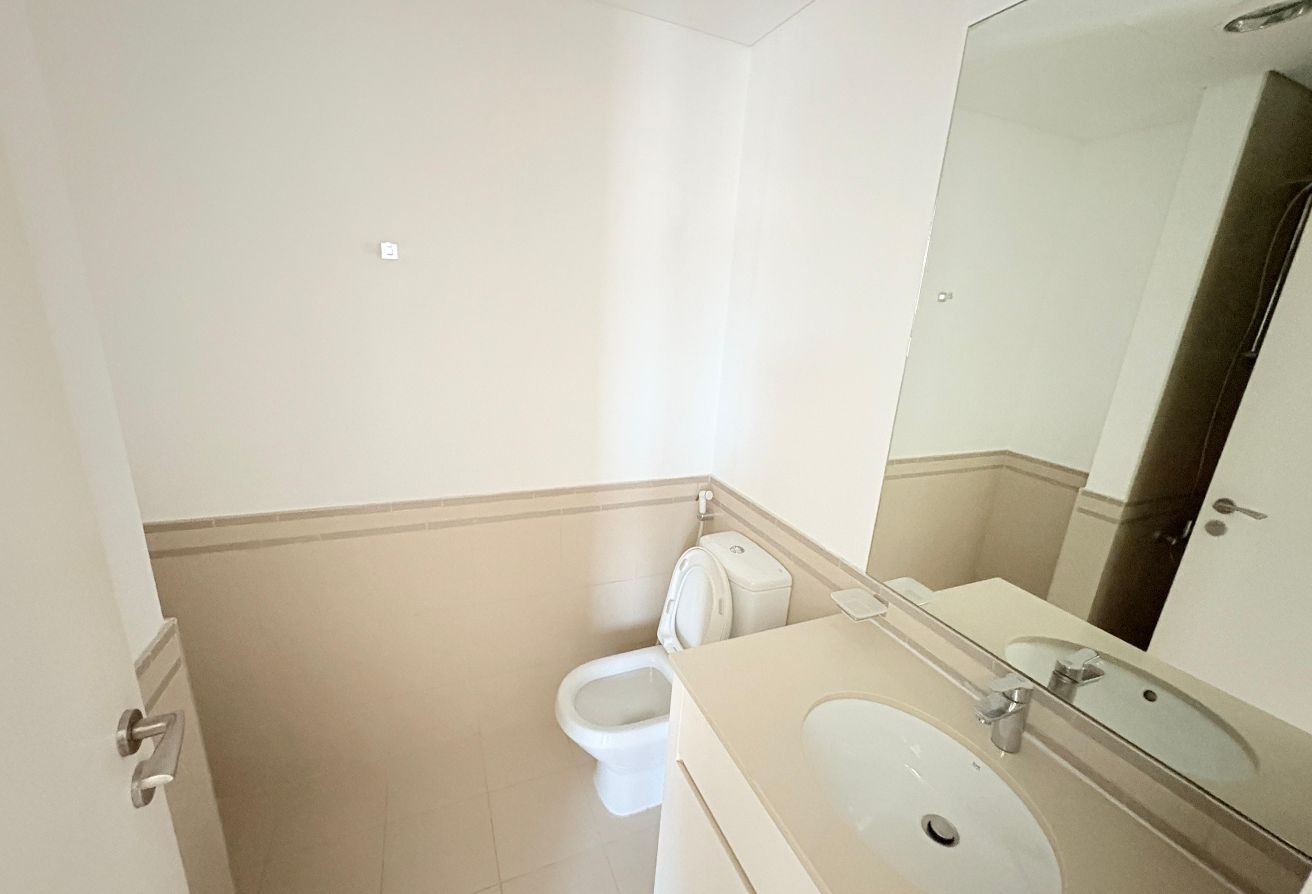 2 bedroom apartment in Hayat Boulevard 1B, Town Square: 5