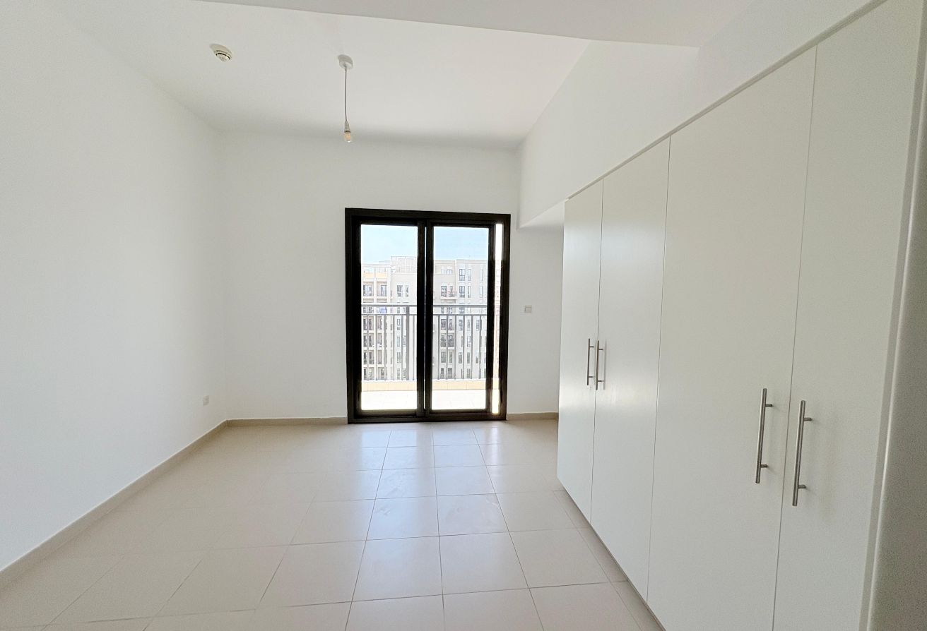 2 bedroom apartment in Hayat Boulevard 1B, Town Square: 6