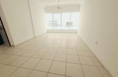 Apartment - 1 Bedroom - 2 Bathrooms for rent in New Al Taawun Road - Al Taawun - Sharjah Apartment - 1 Bedroom - 2 Bathrooms for rent in New Al Taawun Road - Al Taawun - Sharjah
